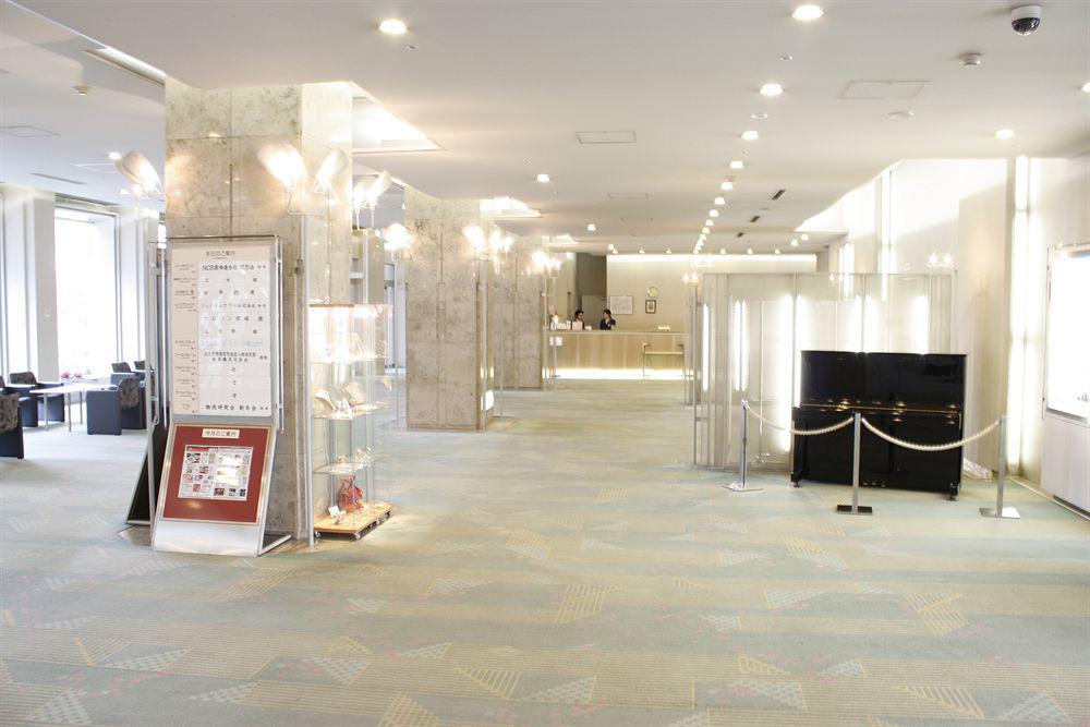 Hotel Crown Palais Kitakyushu Exterior foto